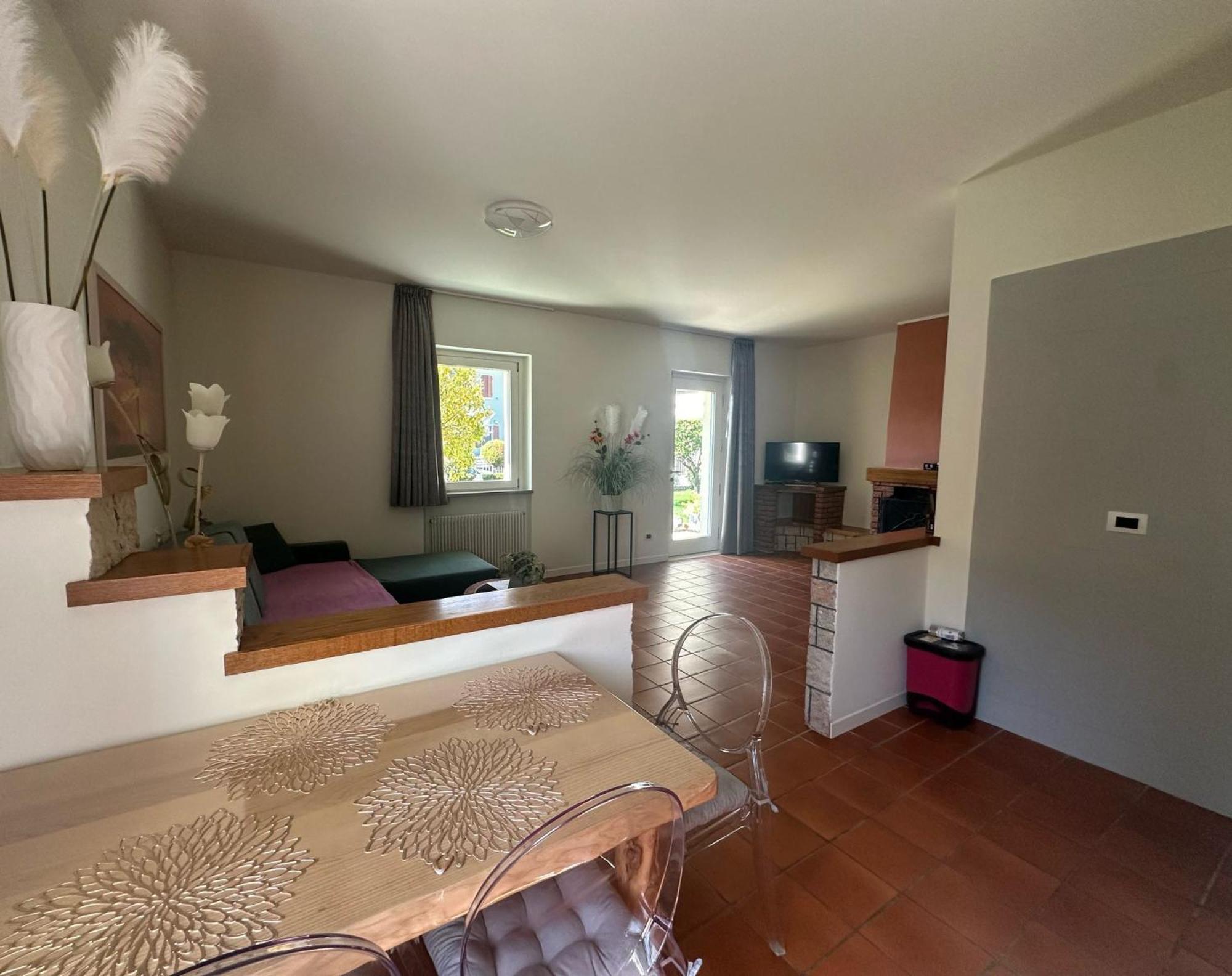 Residence Villa Dalila - Appartamento Dalila Рива дел Гарда Екстериор снимка
